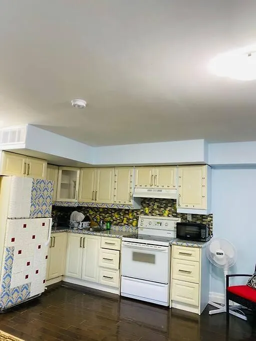 Impression 2 Bedrooms Apartment Space Share